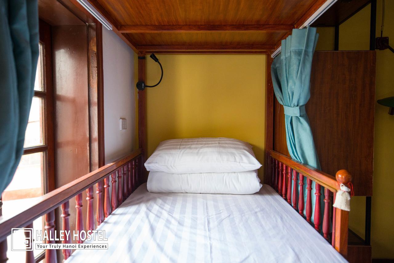 Halley Hostel Ханой Екстер'єр фото